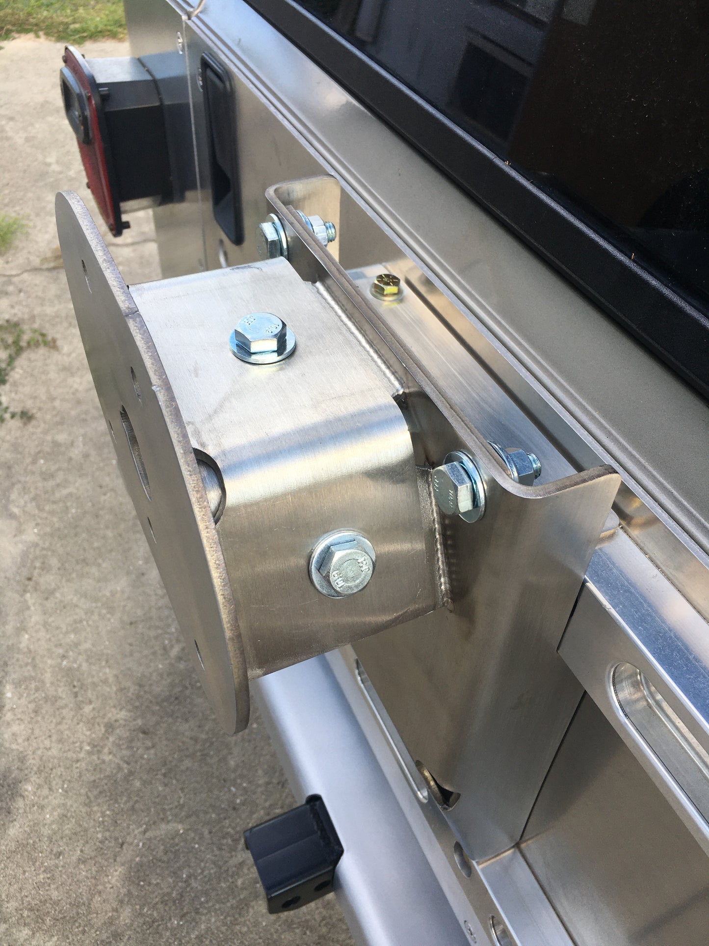 Flux Offroad TJ/LJ 304 Stainless Steel Tire Carrier for Aluminum Tailgate Hinge Kit (3 Lug Pattern Options)